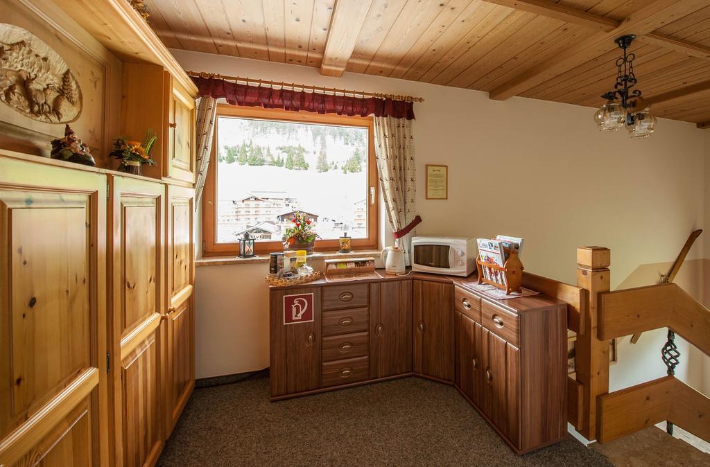 Gaestehaus Alpenblick Берванг Екстериор снимка
